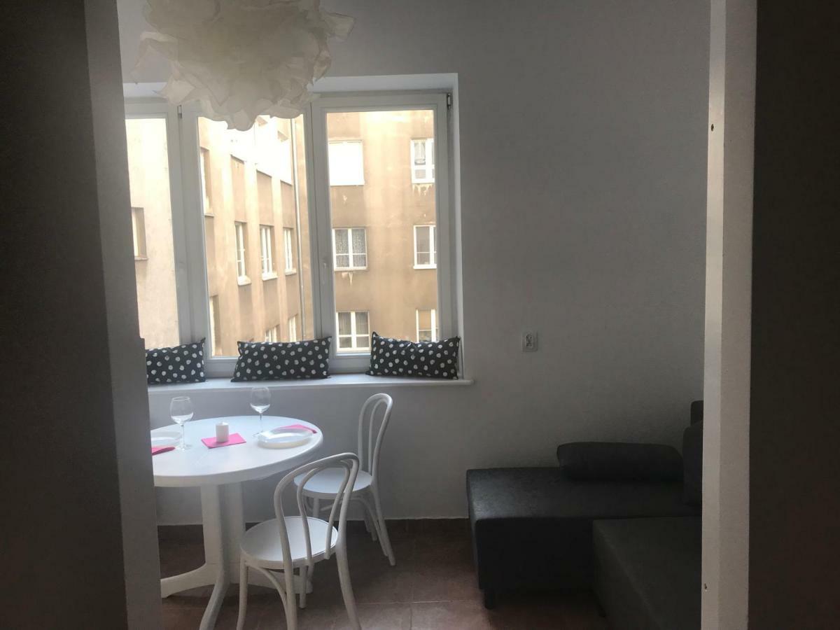 Nina Appartamento Varsavia Esterno foto